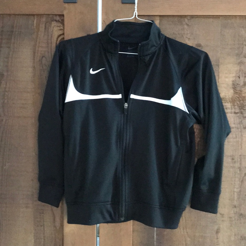 Nike boys warm up jacket